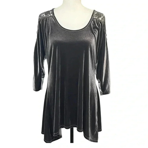 BLEU Size L velour and lace tunic length top EUC - Picture 1 of 8